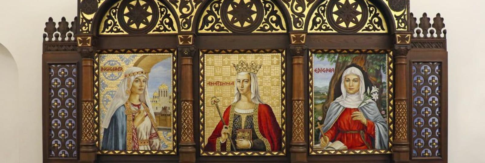 Створення дерев_яного кіота і мозаїк